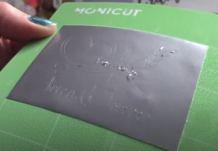 vinyl that has not been cut through all the way is a top cricut problems